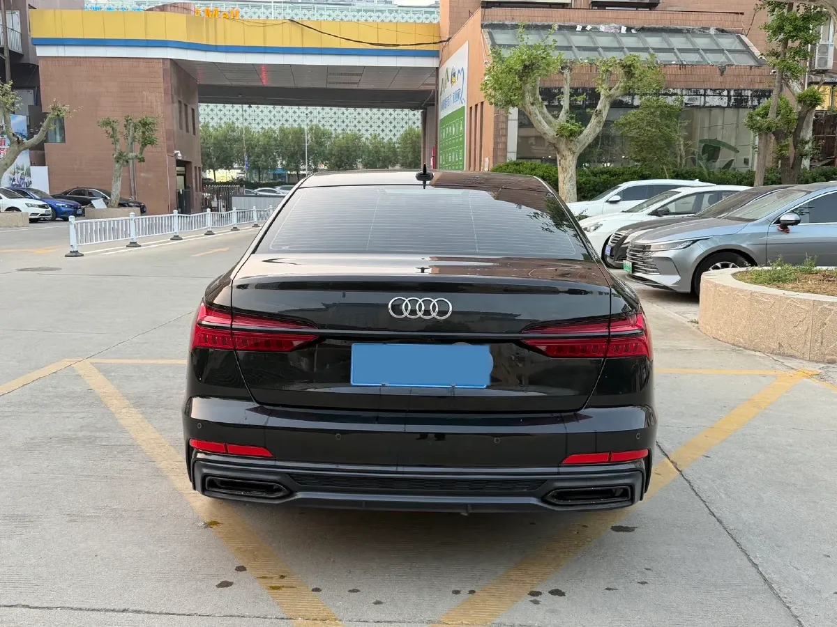 2021 Audi A6L 3.0T 340HP V6 7DCT,autocango,china used car exporter,china ev exporter,chinese used car exporter,chinese used ev exporter