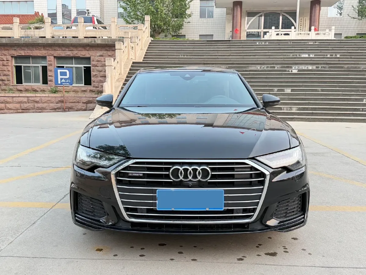 2021 Audi A6L 3.0T 340HP V6 7DCT,autocango,china used car exporter,china ev exporter,chinese used car exporter,chinese used ev exporter