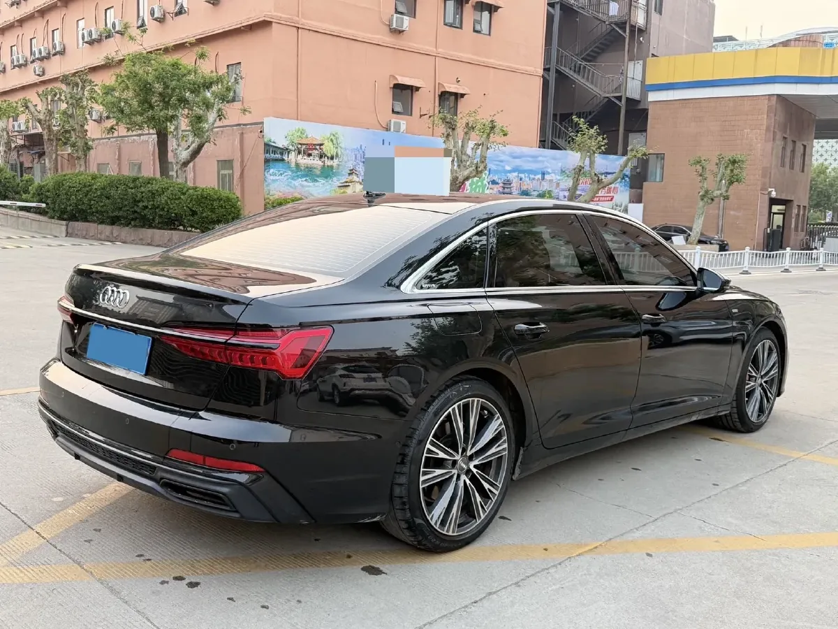 2021 Audi A6L 3.0T 340HP V6 7DCT,autocango,china used car exporter,china ev exporter,chinese used car exporter,chinese used ev exporter