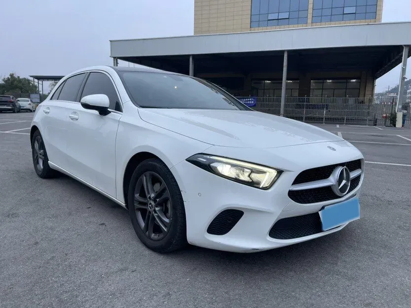 2019 Mercedes-Benz A Class 1.3T 163HP L4 7DCT,autocango,china used car exporter,china ev exporter,chinese used car exporter,chinese used ev exporter