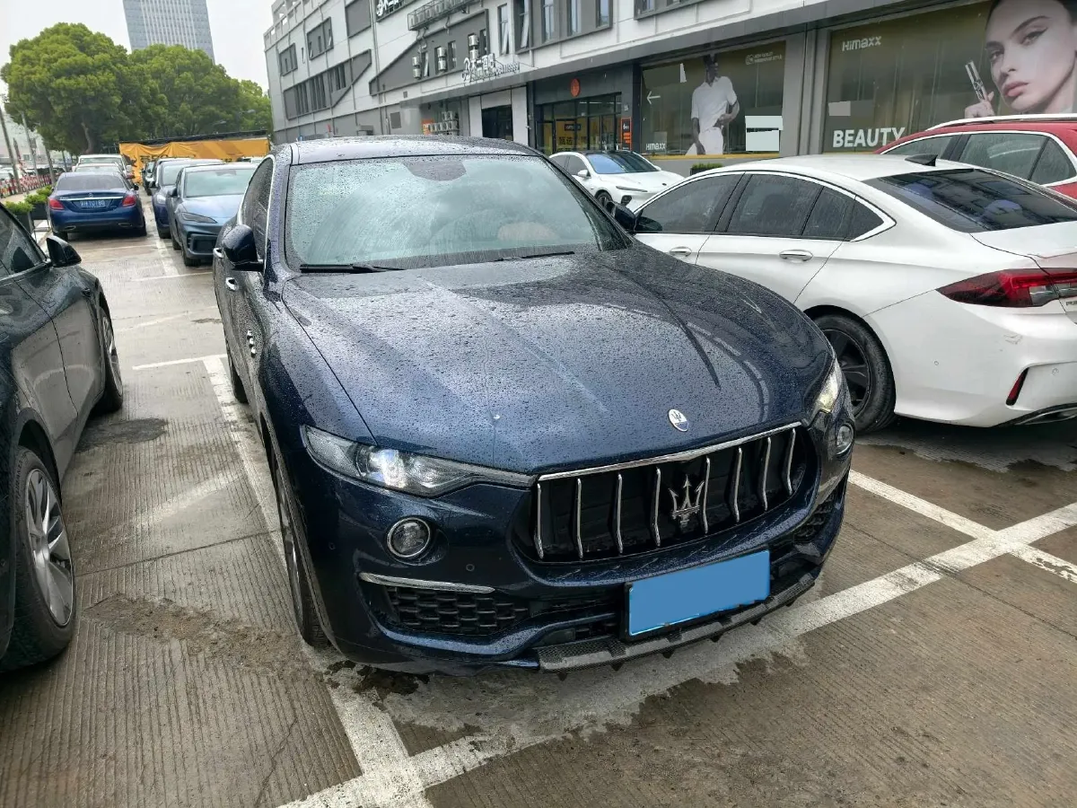2019 Maserati Levante 3.0T 350HP V6 8AT,autocango,china used car exporter,china ev exporter,chinese used car exporter,chinese used ev exporter