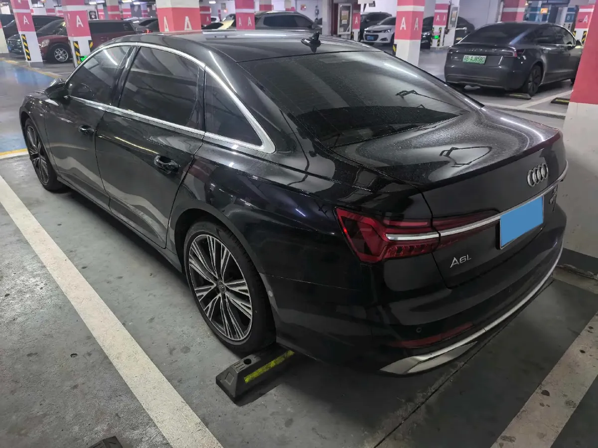 2024 Audi A6L 3.0T 340HP V6 7DCT,autocango,china used car exporter,china ev exporter,chinese used car exporter,chinese used ev exporter