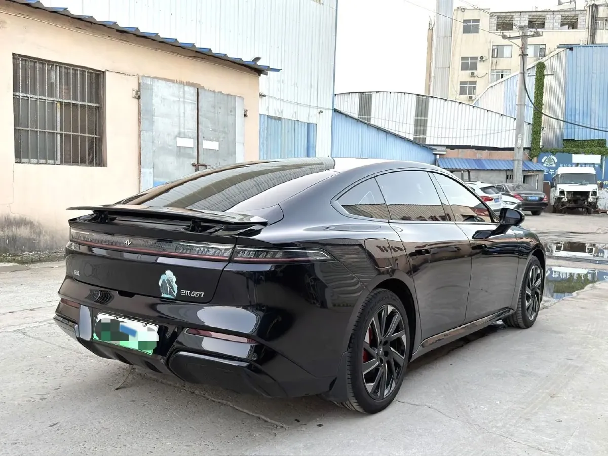 2024 DongFeng eπ eπ007 REEV 105HP REEV 28.4KWH,autocango,china used car exporter,china ev exporter,chinese used car exporter,chinese used ev exporter