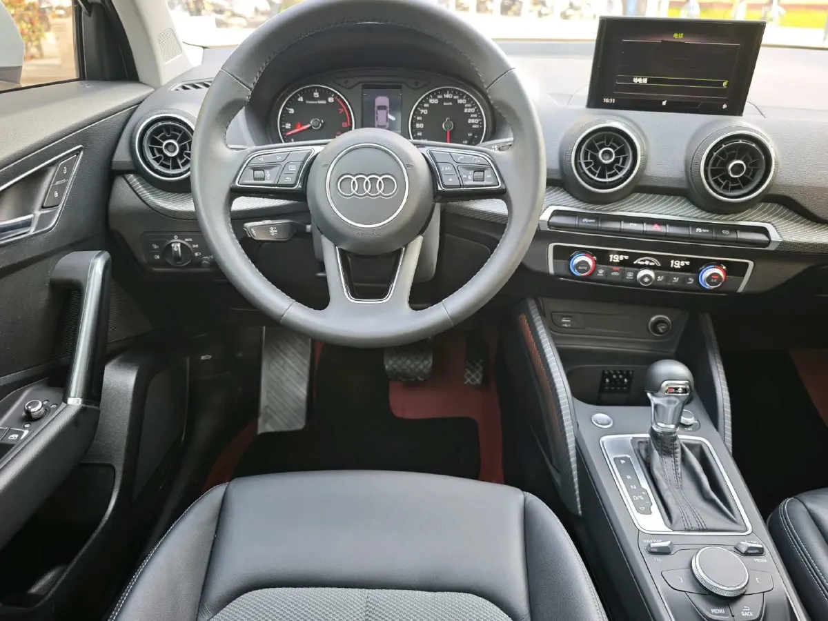 2021 Audi Q2L 1.4T 150HP L4 7DCT,autocango,china used car exporter,china ev exporter,chinese used car exporter,chinese used ev exporter