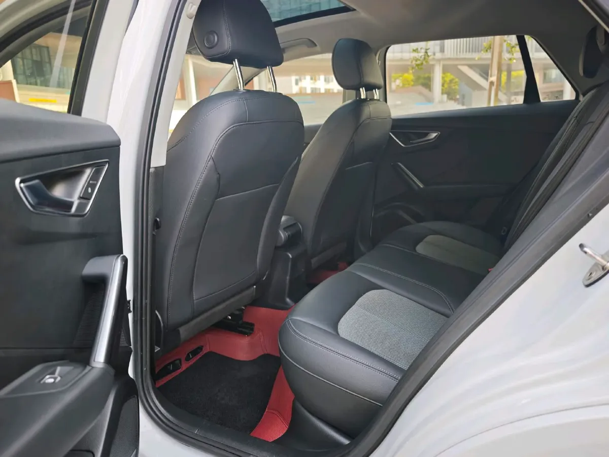 2021 Audi Q2L 1.4T 150HP L4 7DCT,autocango,china used car exporter,china ev exporter,chinese used car exporter,chinese used ev exporter