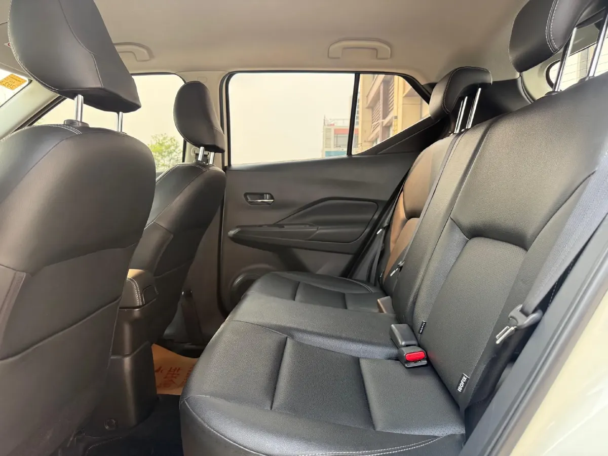 2020 Nissan Kicks 1.5L 124HP L4 CVT,autocango,china used car exporter,china ev exporter,chinese used car exporter,chinese used ev exporter