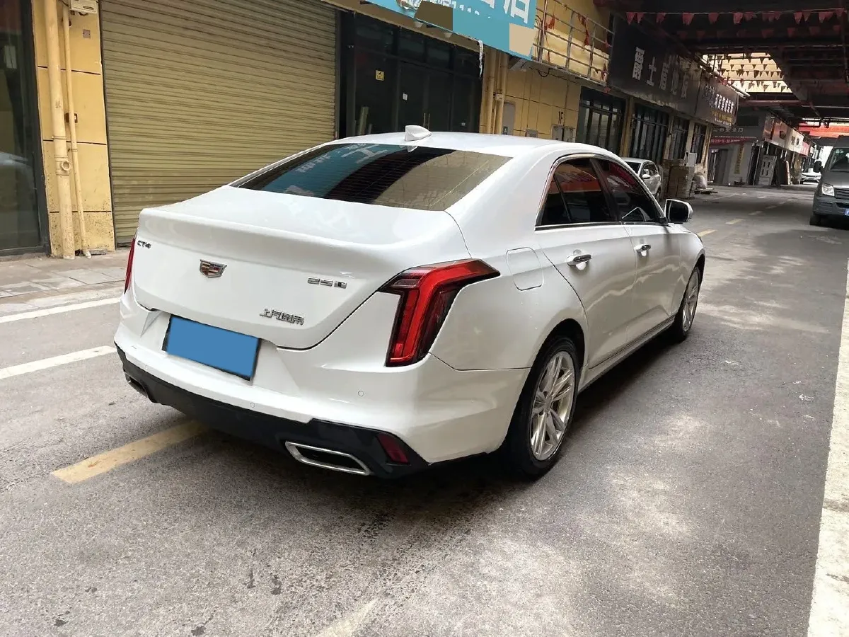 2023 Cadillac CT4 1.5T 211HP L4 8AT,autocango,china used car exporter,china ev exporter,chinese used car exporter,chinese used ev exporter