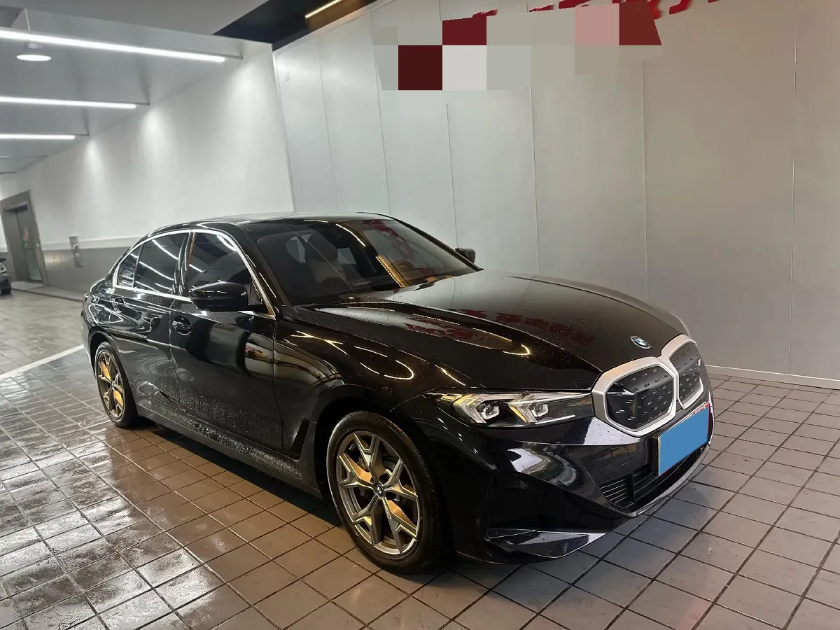 2024 BMW i3 BEV 70KWH,autocango,china used car exporter,china ev exporter,chinese used car exporter,chinese used ev exporter