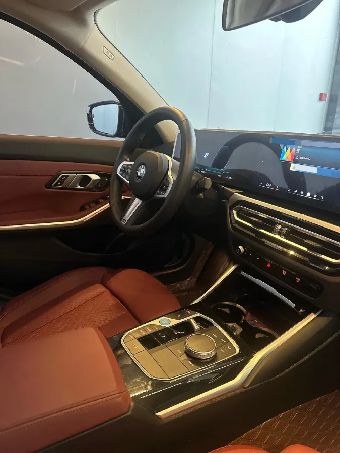 2024 BMW i3 BEV 70KWH,autocango,china used car exporter,china ev exporter,chinese used car exporter,chinese used ev exporter