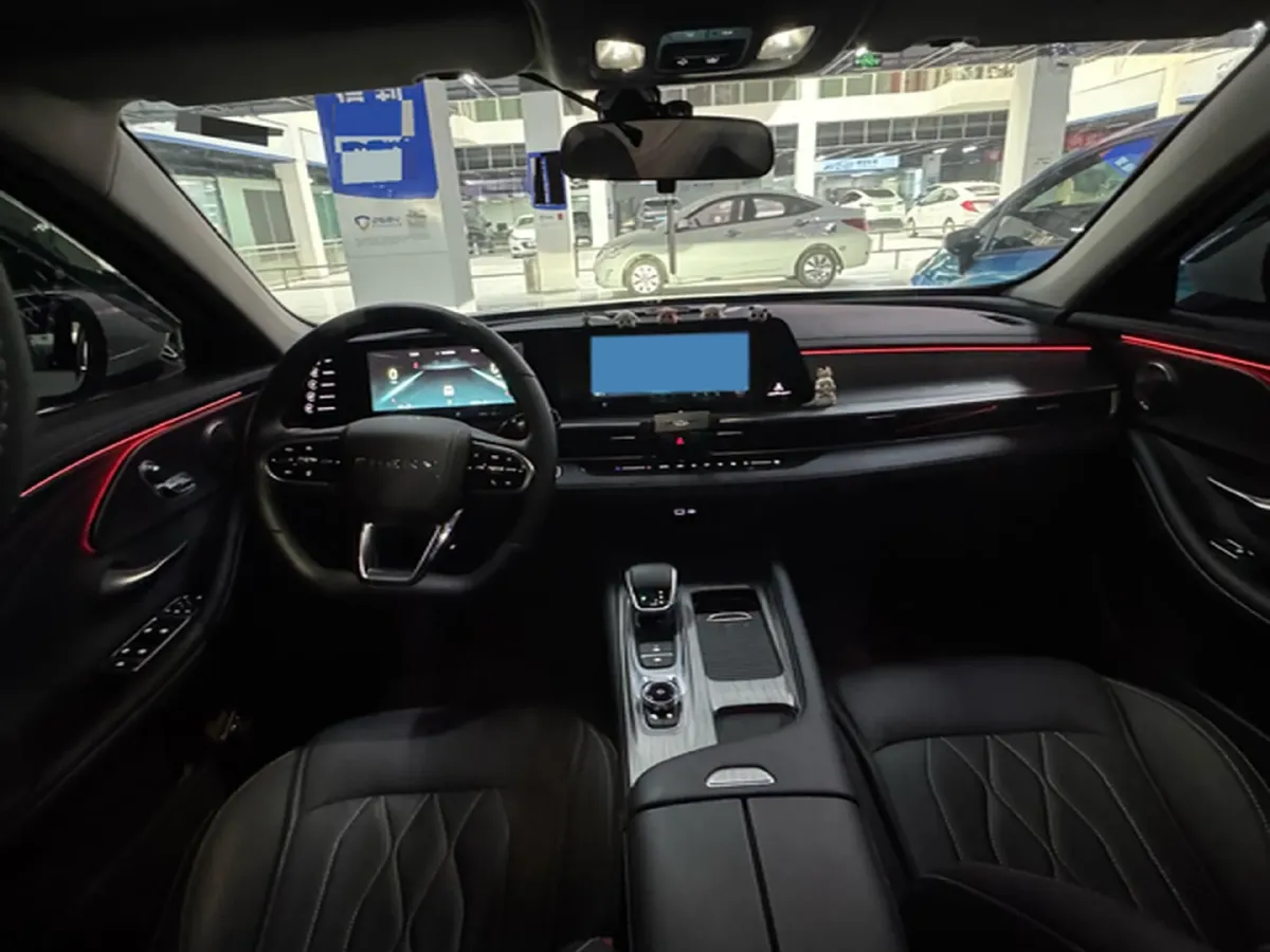 2022 Chery Arrizo 8 1.6T 197HP L4 7DCT,autocango,china used car exporter,china ev exporter,chinese used car exporter,chinese used ev exporter