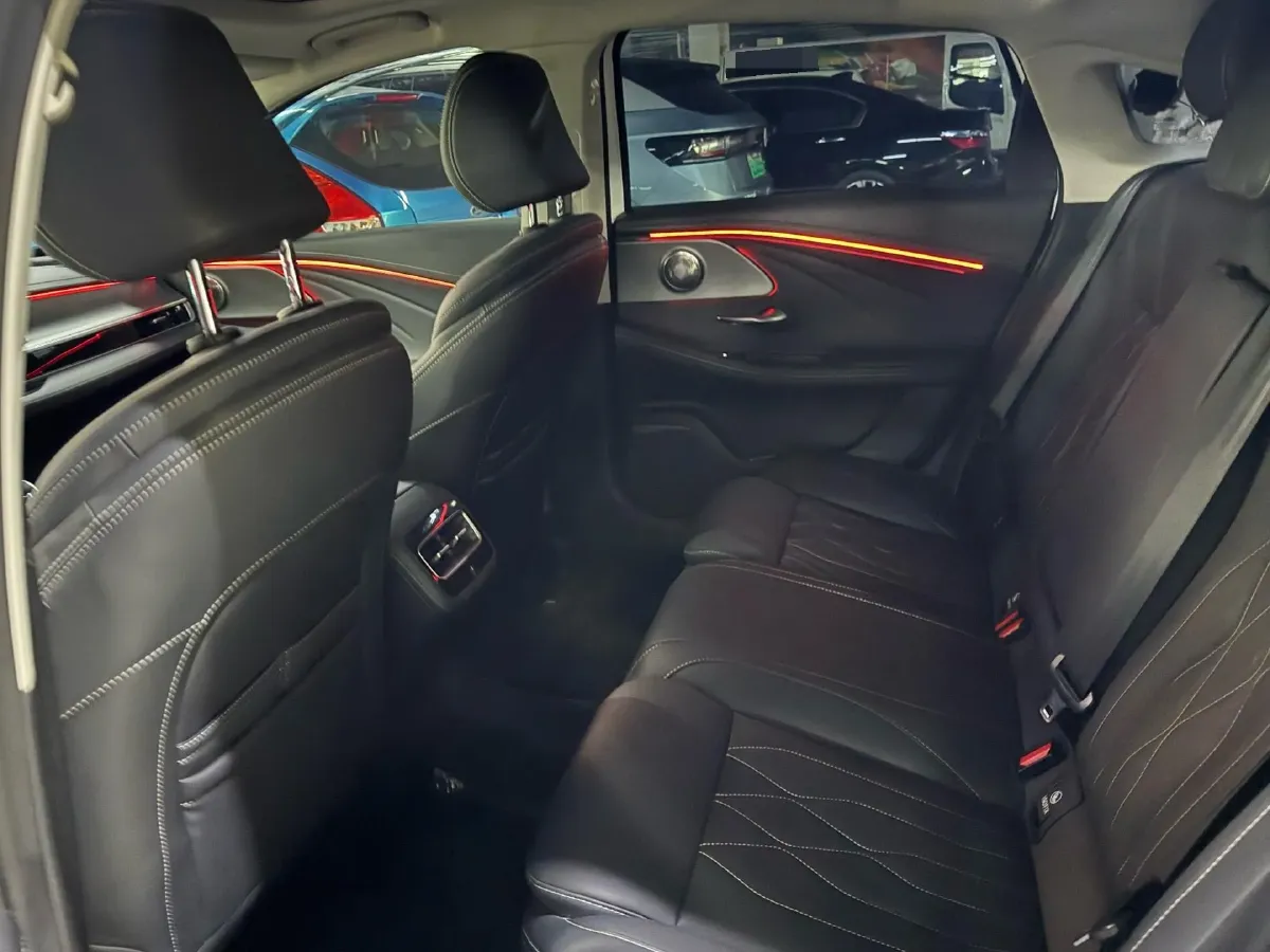 2022 Chery Arrizo 8 1.6T 197HP L4 7DCT,autocango,china used car exporter,china ev exporter,chinese used car exporter,chinese used ev exporter