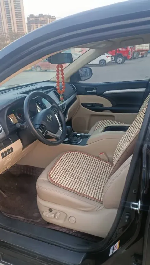 2021 Toyota Highlander 2.0T 220HP L4 6AT,autocango,china used car exporter,china ev exporter,chinese used car exporter,chinese used ev exporter