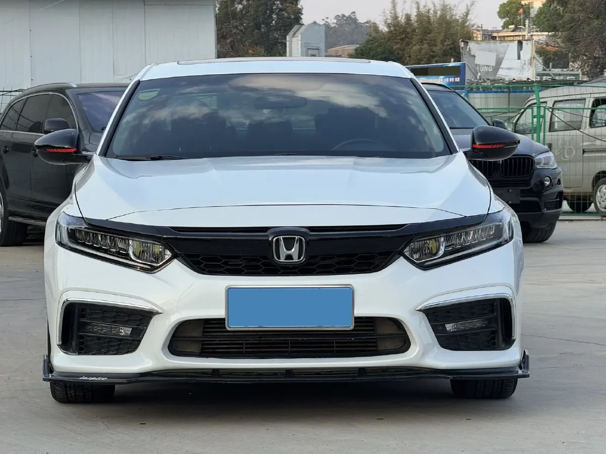 2019 Honda Inspire 1.5T 194HP L4 CVT,autocango,china used car exporter,china ev exporter,chinese used car exporter,chinese used ev exporter