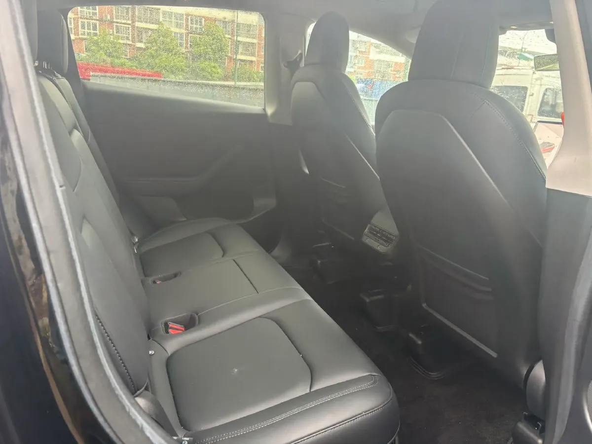 2022 Tesla Model Y BEV 60KWH,autocango,china used car exporter,china ev exporter,chinese used car exporter,chinese used ev exporter