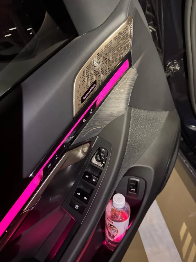 2025 BMW 5 Series 2.0T 258HP L4 8AT,autocango,china used car exporter,china ev exporter,chinese used car exporter,chinese used ev exporter