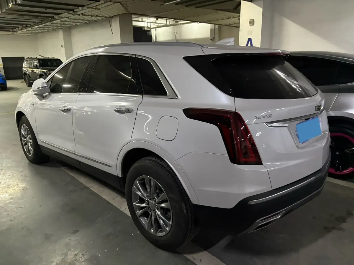 2021 Cadillac XT5 2.0T 237HP L4 9AT,autocango,china used car exporter,china ev exporter,chinese used car exporter,chinese used ev exporter