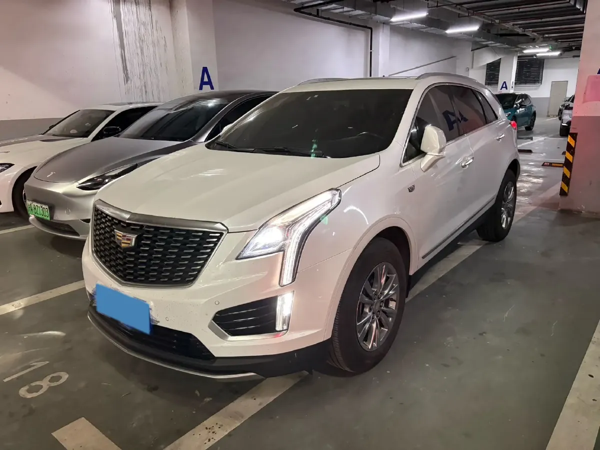 2021 Cadillac XT5 2.0T 237HP L4 9AT,autocango,china used car exporter,china ev exporter,chinese used car exporter,chinese used ev exporter