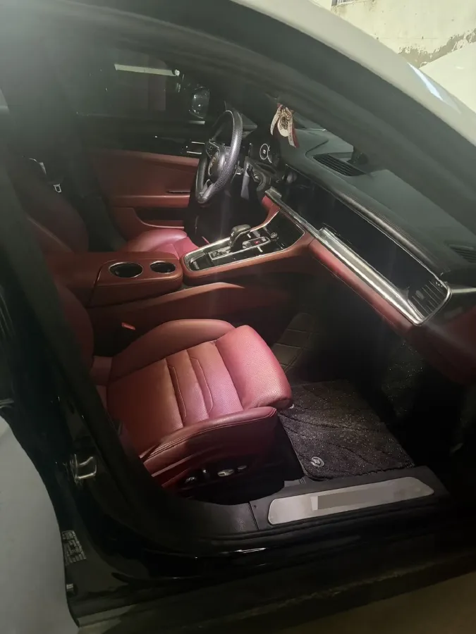 2017 BMW X6 3.0T 306HP L6 8AT,autocango,china used car exporter,china ev exporter,chinese used car exporter,chinese used ev exporter