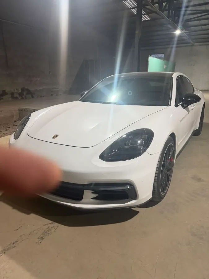 2017 BMW X6 3.0T 306HP L6 8AT,autocango,china used car exporter,china ev exporter,chinese used car exporter,chinese used ev exporter