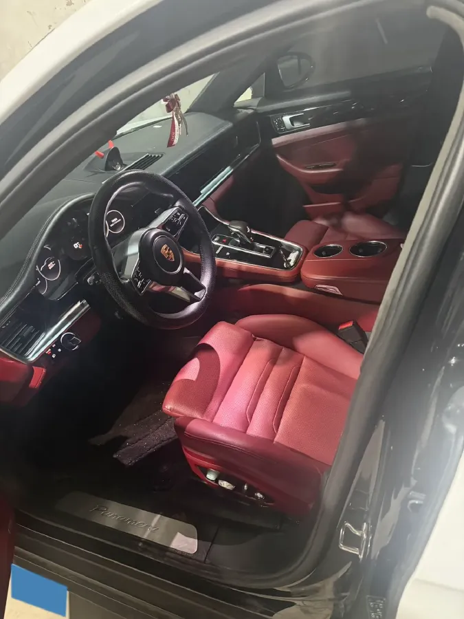 2017 BMW X6 3.0T 306HP L6 8AT,autocango,china used car exporter,china ev exporter,chinese used car exporter,chinese used ev exporter