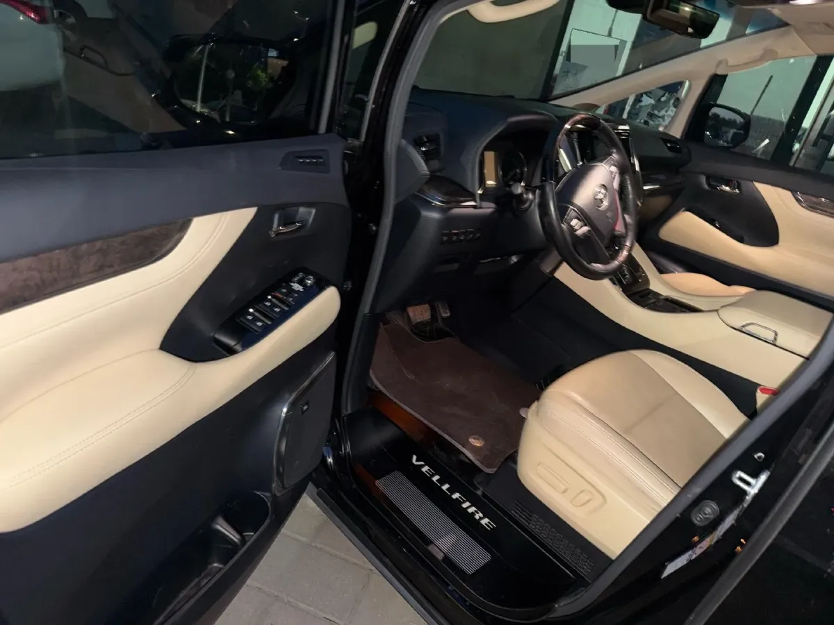 2019 Toyota Vellfire 2.5L 117HP L4 E-CVT Hybrid,autocango,china used car exporter,china ev exporter,chinese used car exporter,chinese used ev exporter