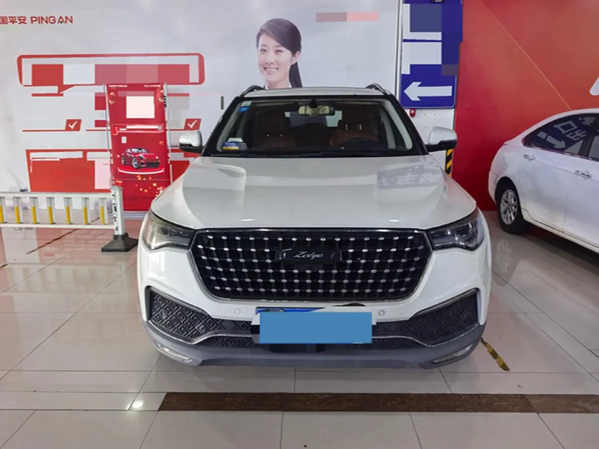 2017 Zotye T700 1.8T 177HP L4 6DCT,autocango,china used car exporter,china ev exporter,chinese used car exporter,chinese used ev exporter