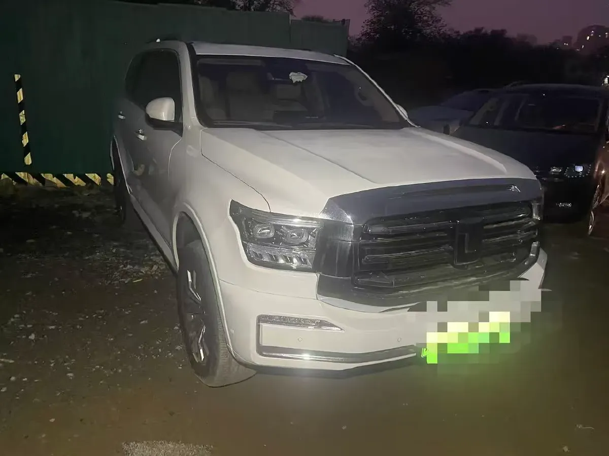 2023 Tank 500 2.0T 252HP L4 9AT PHEV 37.1KWH,autocango,china used car exporter,china ev exporter,chinese used car exporter,chinese used ev exporter