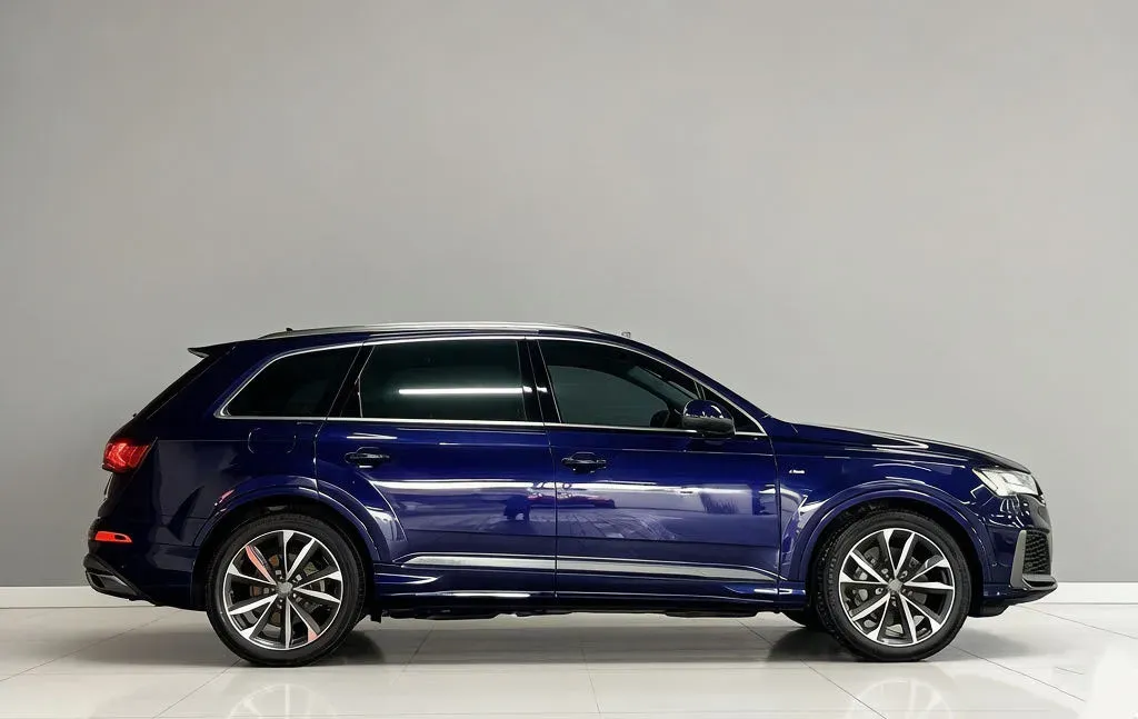 2020 Audi Q7 3.0T 340HP V6 8AT,autocango,china used car exporter,china ev exporter,chinese used car exporter,chinese used ev exporter