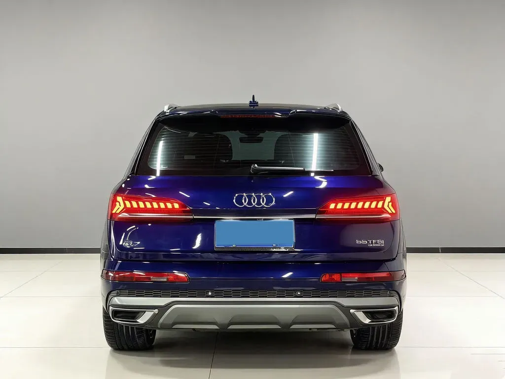 2020 Audi Q7 3.0T 340HP V6 8AT,autocango,china used car exporter,china ev exporter,chinese used car exporter,chinese used ev exporter