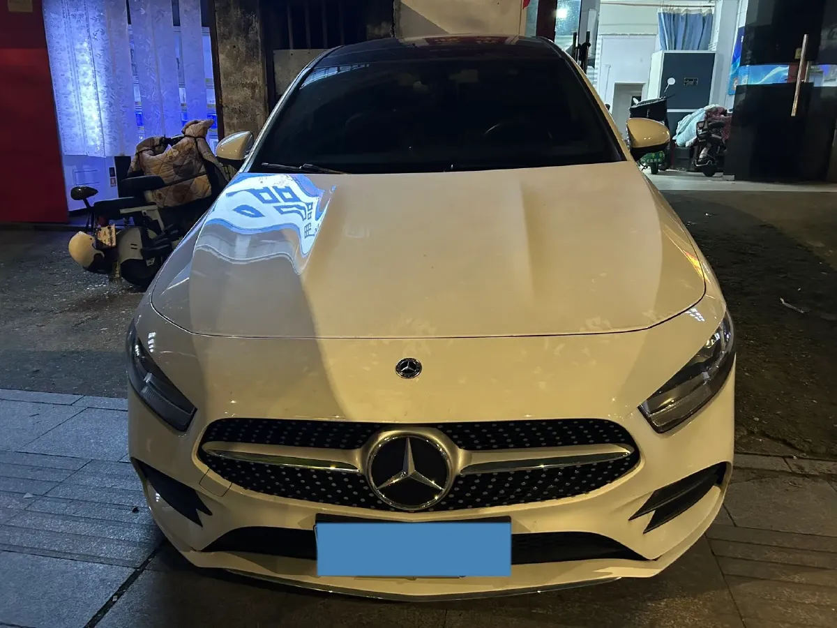 2022 Mercedes-Benz A Class 1.3T 136HP L4 7DCT,autocango,china used car exporter,china ev exporter,chinese used car exporter,chinese used ev exporter