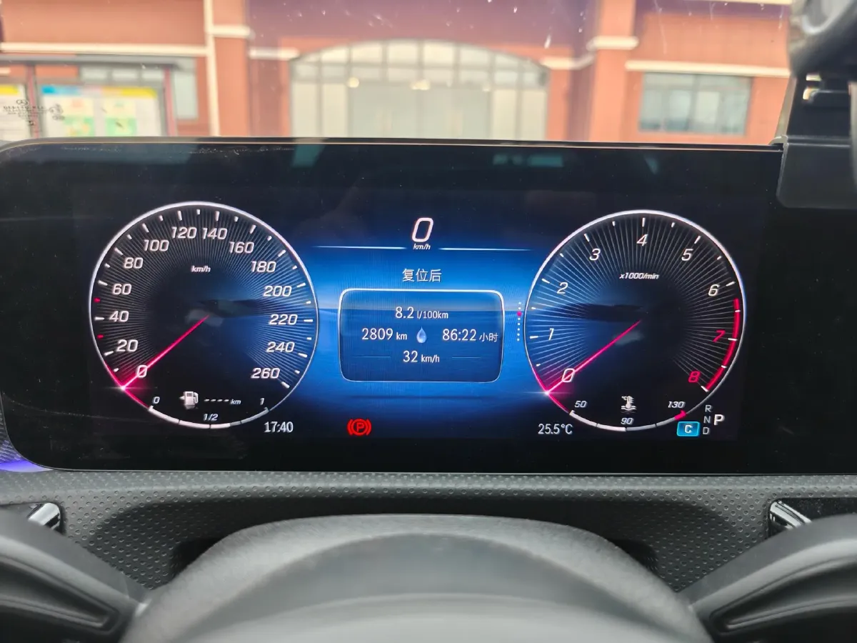 2024 Mercedes-Benz A Class 1.3T 163HP L4 7DCT,autocango,china used car exporter,china ev exporter,chinese used car exporter,chinese used ev exporter