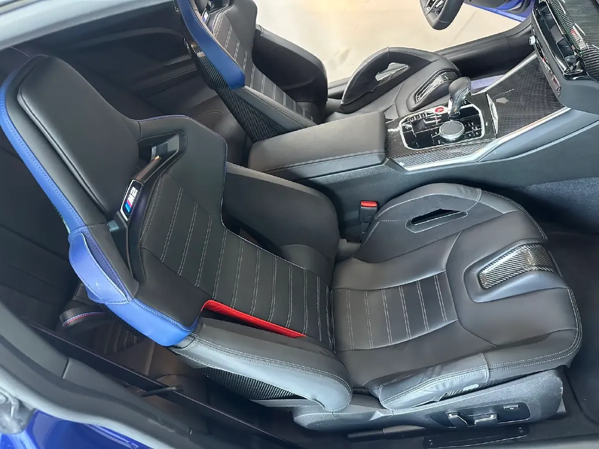 2024 BMW M2 3.0T 480HP L6 8AT,autocango,china used car exporter,china ev exporter,chinese used car exporter,chinese used ev exporter