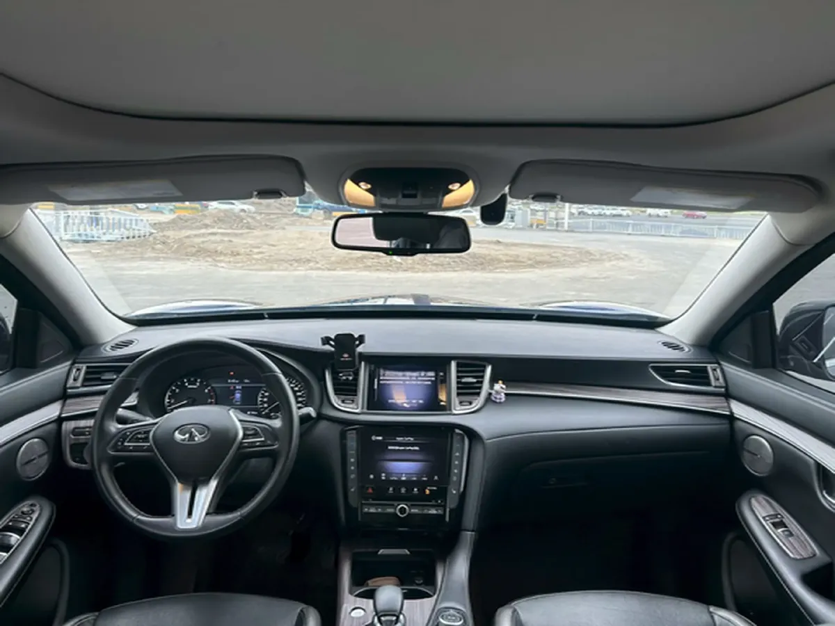 2020 Infiniti QX50 2.0T 272HP L4 CVT,autocango,china used car exporter,china ev exporter,chinese used car exporter,chinese used ev exporter