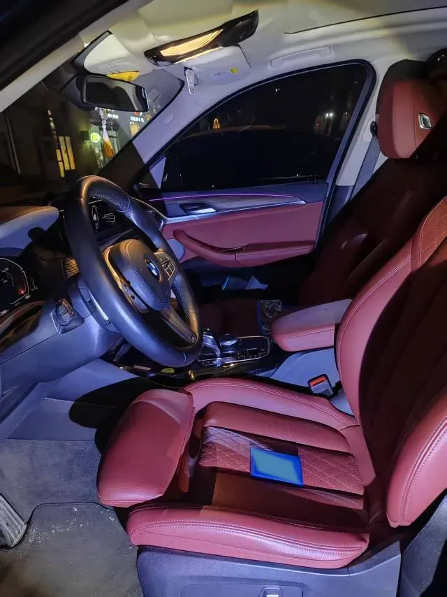 2023 BMW X3 2.0T 245HP L4 8AT,autocango,china used car exporter,china ev exporter,chinese used car exporter,chinese used ev exporter