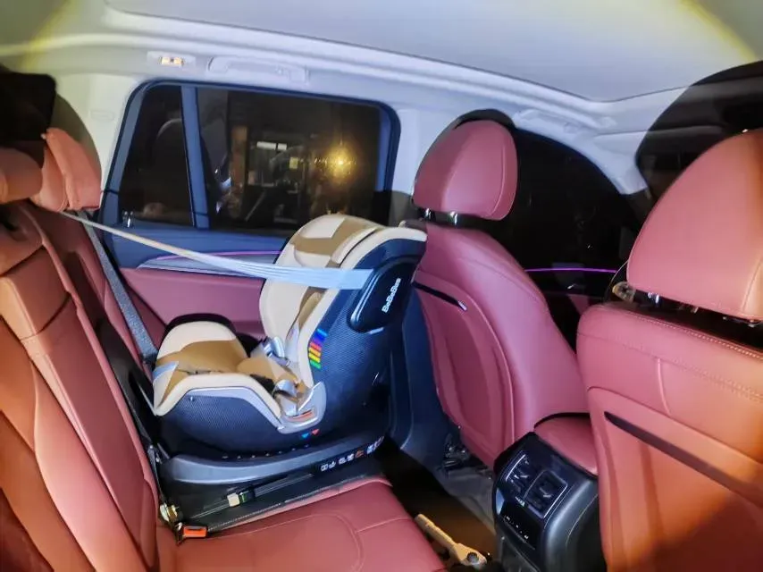 2023 BMW X3 2.0T 245HP L4 8AT,autocango,china used car exporter,china ev exporter,chinese used car exporter,chinese used ev exporter