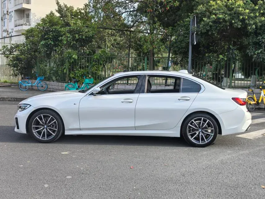 2022 BMW 3 Series 2.0T 184HP L4 8AT,autocango,china used car exporter,china ev exporter,chinese used car exporter,chinese used ev exporter