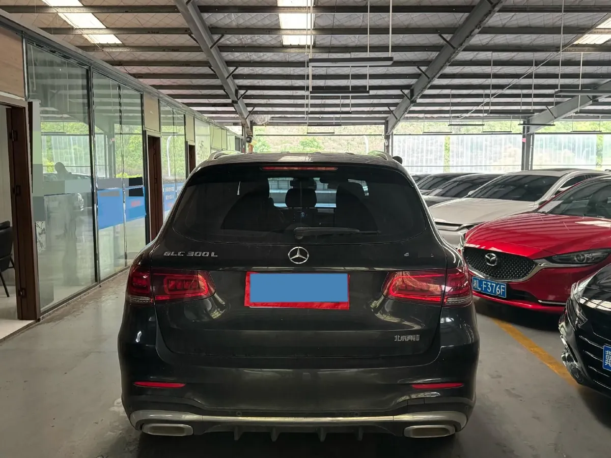 2022 Mercedes-Benz GLC Class 2.0T 258HP L4 9AT,autocango,china used car exporter,china ev exporter,chinese used car exporter,chinese used ev exporter