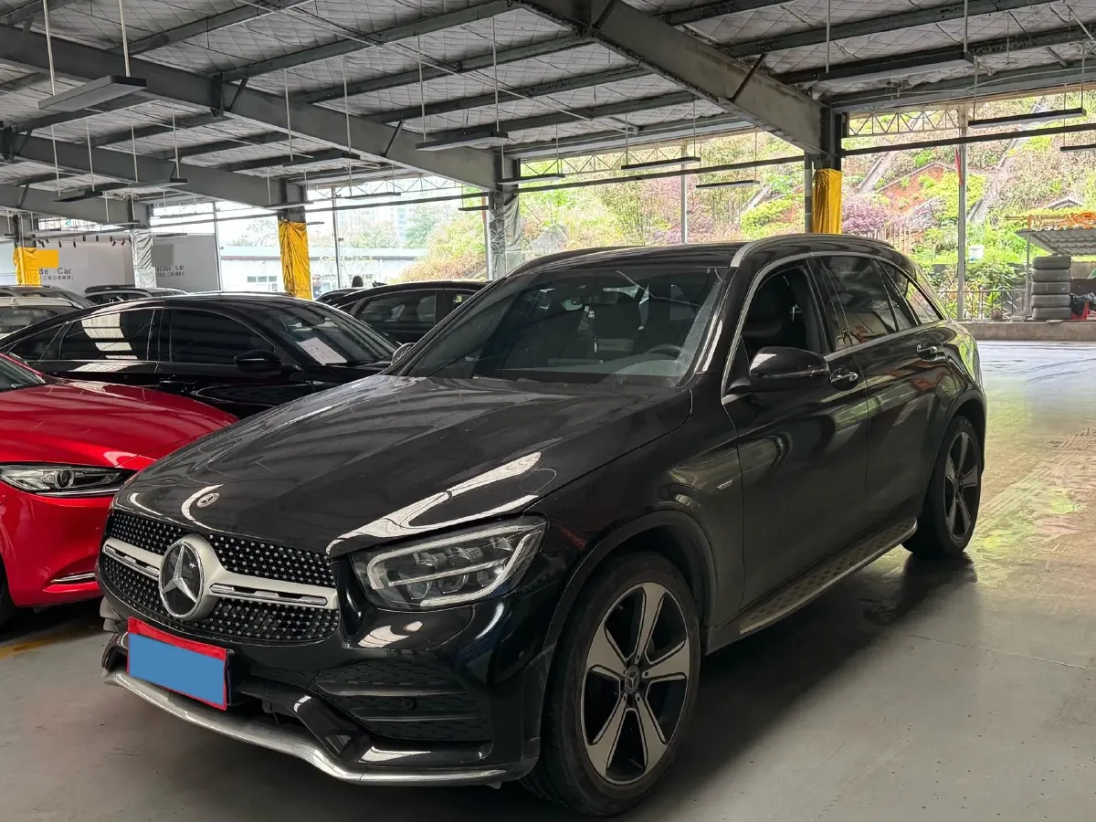 2022 Mercedes-Benz GLC Class 2.0T 258HP L4 9AT,autocango,china used car exporter,china ev exporter,chinese used car exporter,chinese used ev exporter