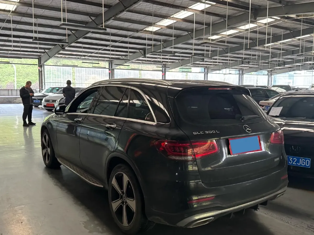 2022 Mercedes-Benz GLC Class 2.0T 258HP L4 9AT,autocango,china used car exporter,china ev exporter,chinese used car exporter,chinese used ev exporter