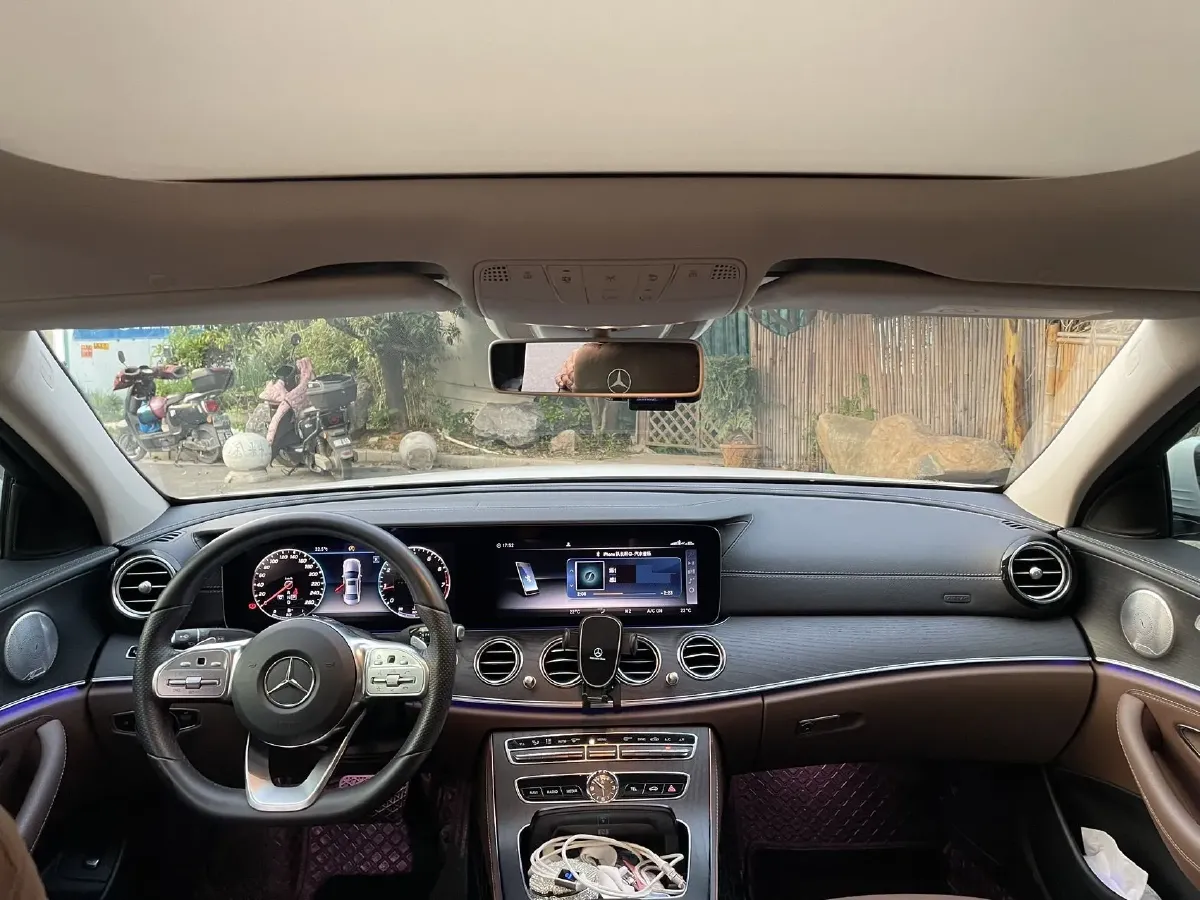 2020 Mercedes-Benz E Class 2.0T 258HP L4 9AT,autocango,china used car exporter,china ev exporter,chinese used car exporter,chinese used ev exporter