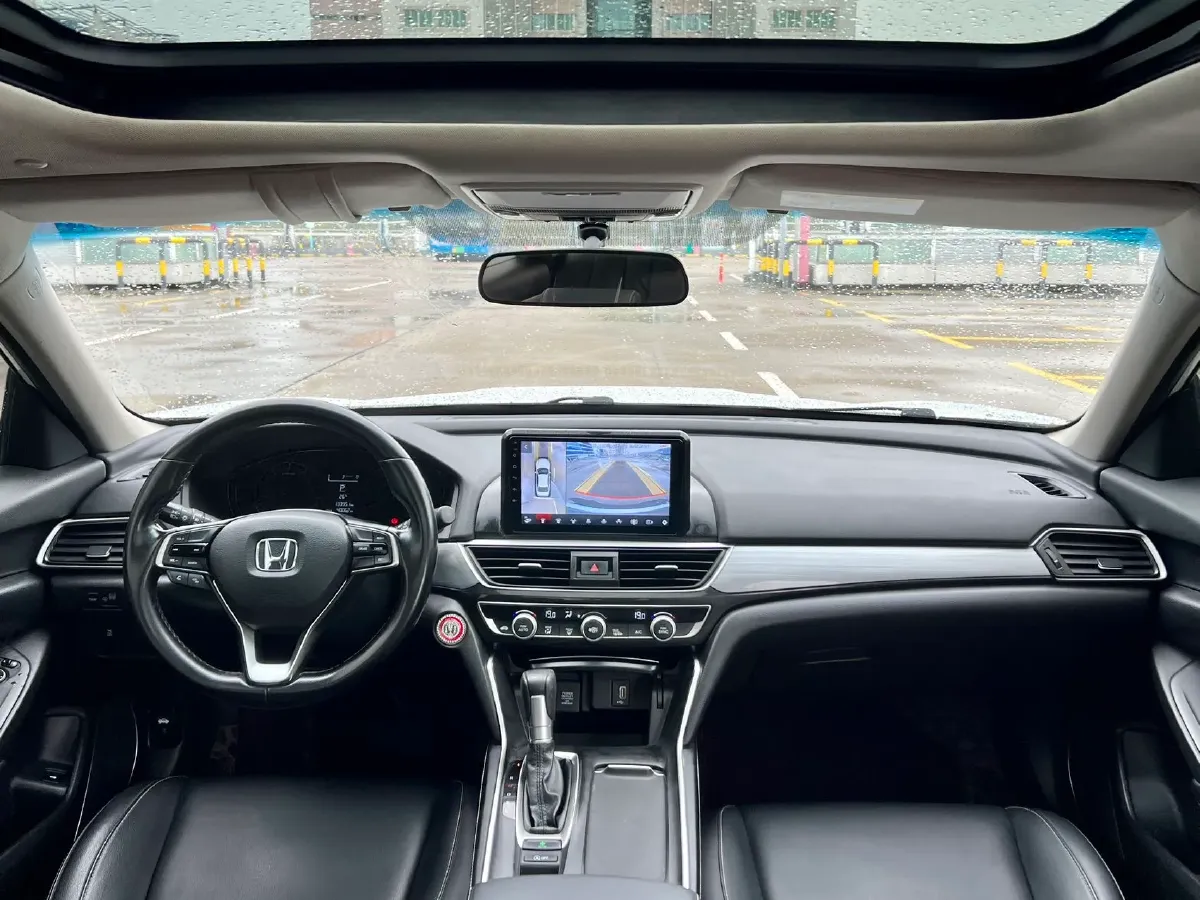 2019 Honda Inspire 1.5T 194HP L4 CVT,autocango,china used car exporter,china ev exporter,chinese used car exporter,chinese used ev exporter