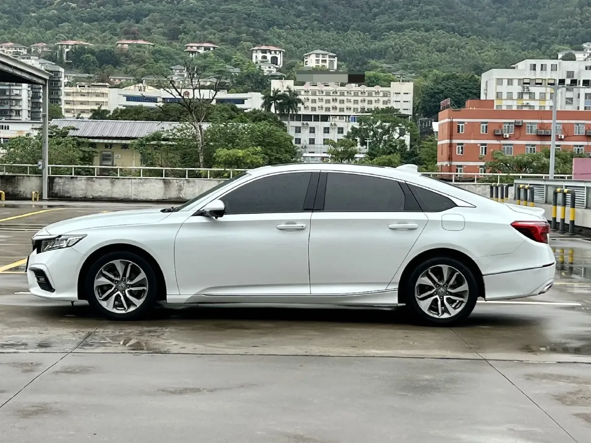 2019 Honda Inspire 1.5T 194HP L4 CVT,autocango,china used car exporter,china ev exporter,chinese used car exporter,chinese used ev exporter