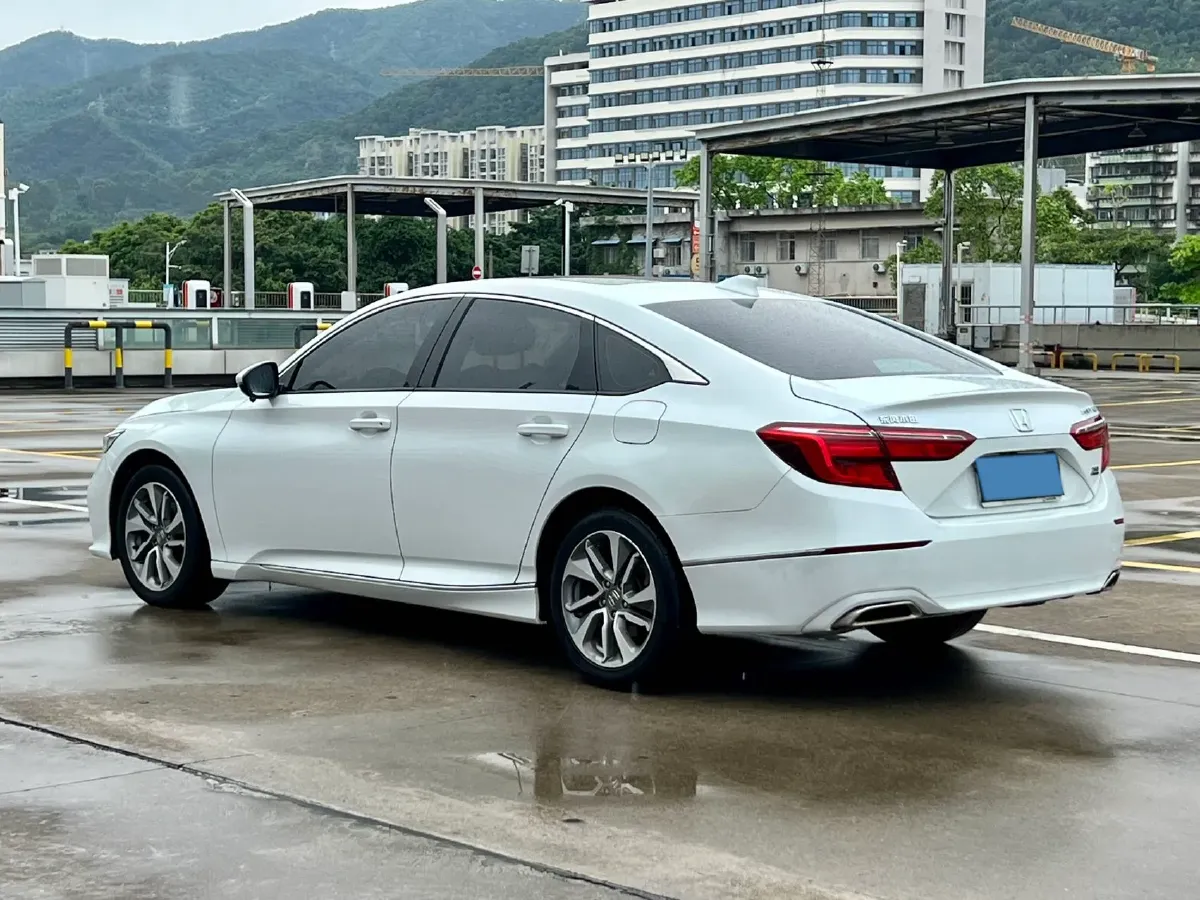 2019 Honda Inspire 1.5T 194HP L4 CVT,autocango,china used car exporter,china ev exporter,chinese used car exporter,chinese used ev exporter