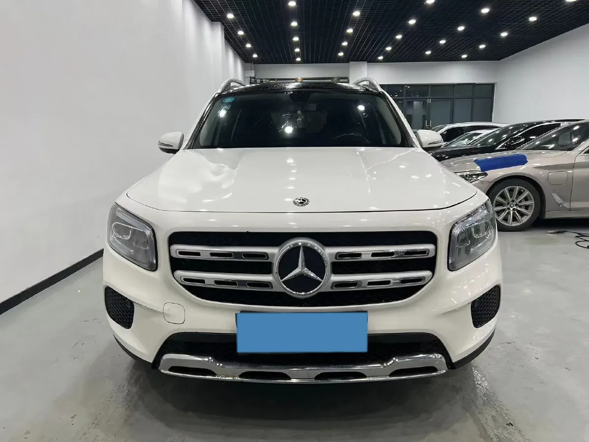 2020 Mercedes-Benz GLB Class 1.3T 163HP L4 7DCT,autocango,china used car exporter,china ev exporter,chinese used car exporter,chinese used ev exporter