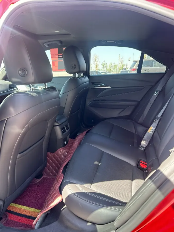 2021 Cadillac CT4 2.0T 237HP L4 8AT,autocango,china used car exporter,china ev exporter,chinese used car exporter,chinese used ev exporter