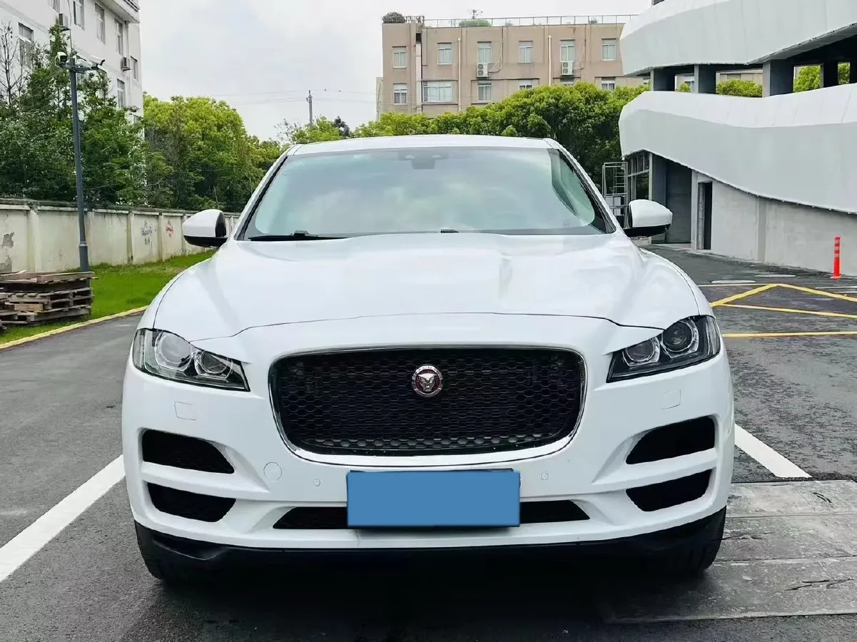 2020 Jaguar F-PACE 2.0T 250HP L4 8AT,autocango,china used car exporter,china ev exporter,chinese used car exporter,chinese used ev exporter