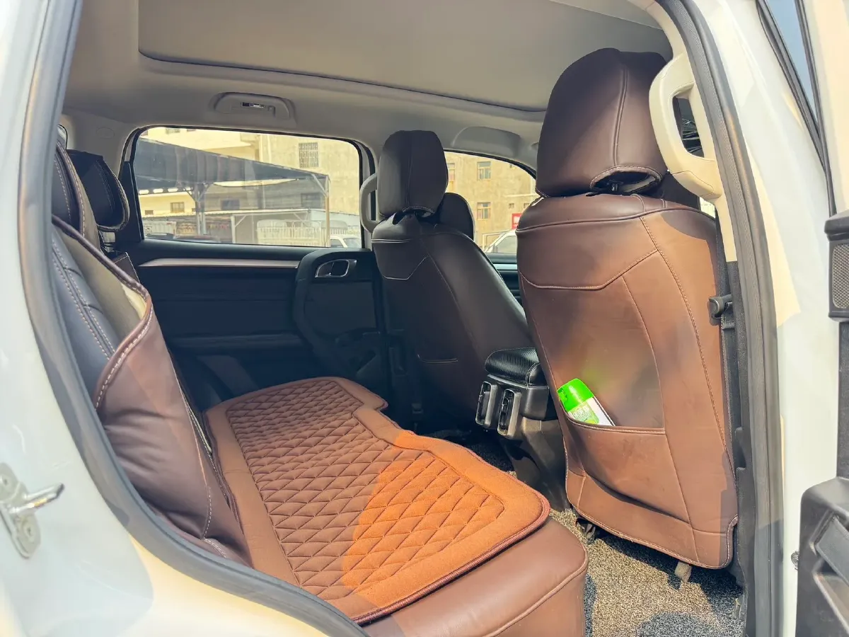 2021 Haval Dargo 1.5T 169HP L4 7DCT,autocango,china used car exporter,china ev exporter,chinese used car exporter,chinese used ev exporter