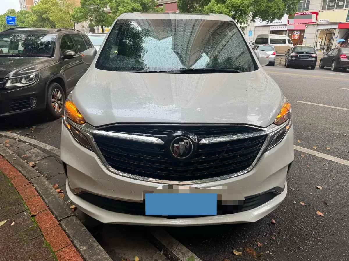 2022 Buick GL8 2.0T 237HP L4 9AT,autocango,china used car exporter,china ev exporter,chinese used car exporter,chinese used ev exporter