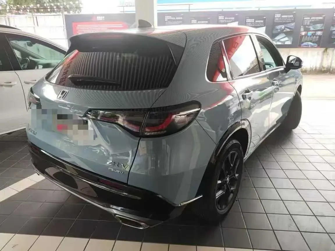 2023 Honda ZR-V 2.0L 143HP L4 E-CVT Hybrid,autocango,china used car exporter,china ev exporter,chinese used car exporter,chinese used ev exporter