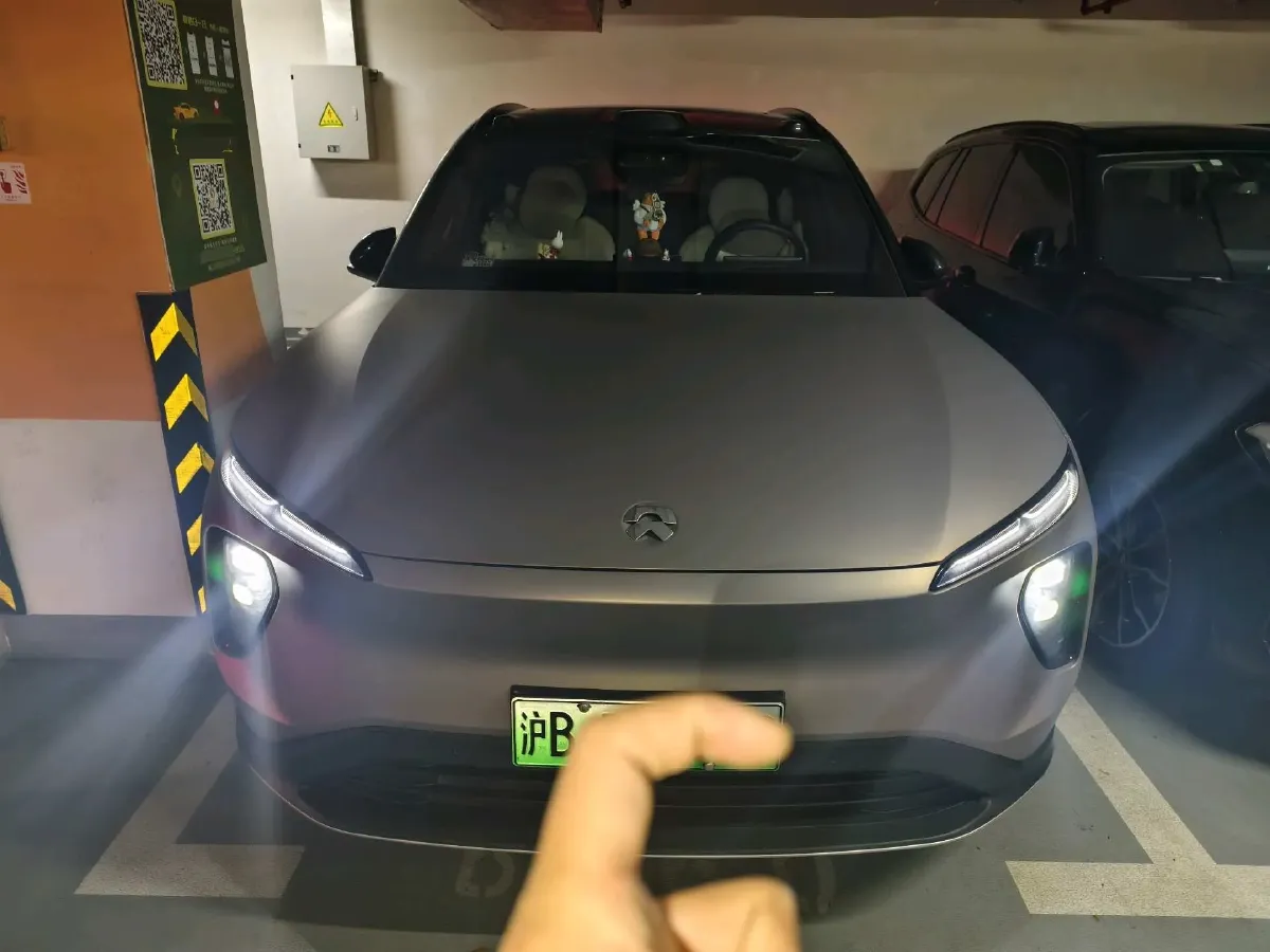 2024 NIO ES6 BEV 75KWH,autocango,china used car exporter,china ev exporter,chinese used car exporter,chinese used ev exporter